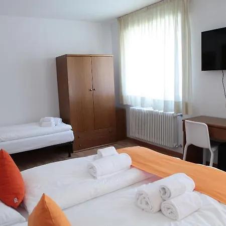 Fontanella ホテル 3*